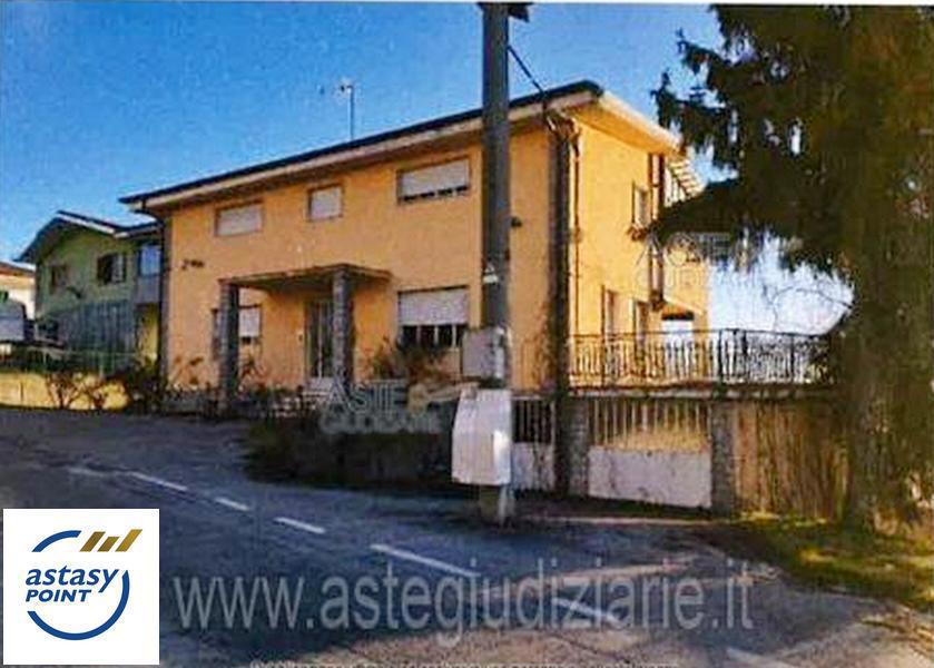 Casa indipendente con giardino a Fossano