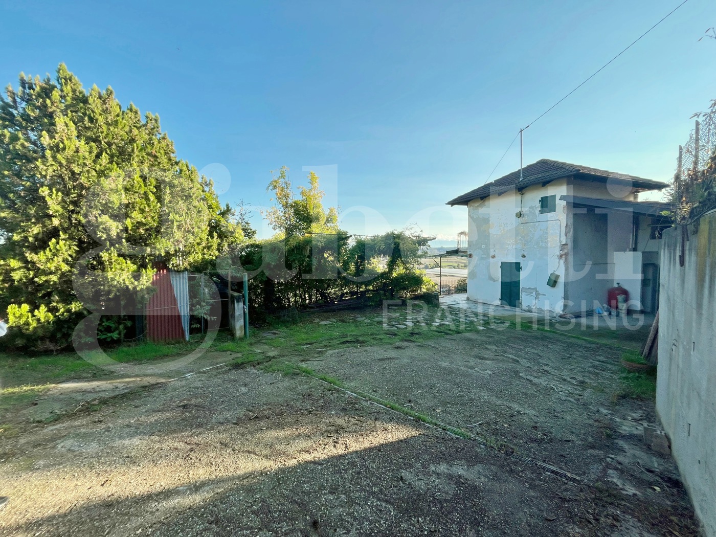 Casa indipendente con giardino a Bra