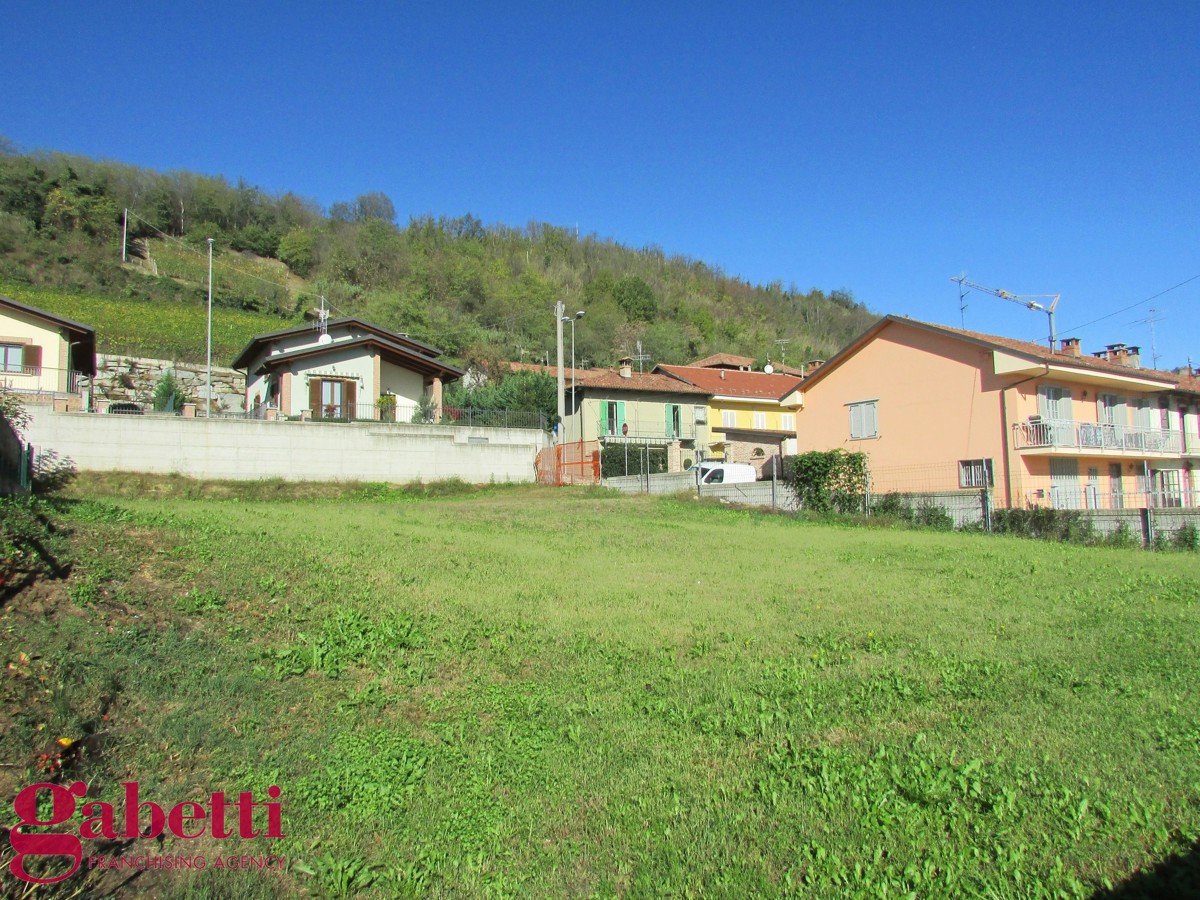 Terreno Edificabile in vendita a Santa Vittoria d'Alba