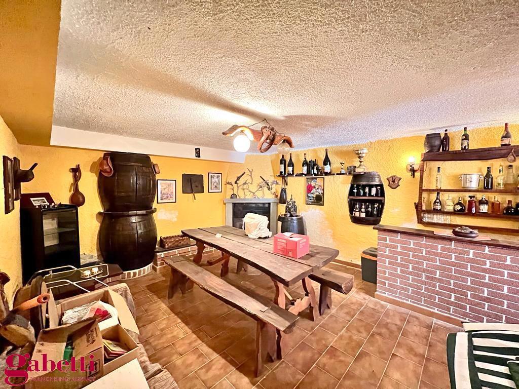 Casa indipendente con giardino a Pocapaglia