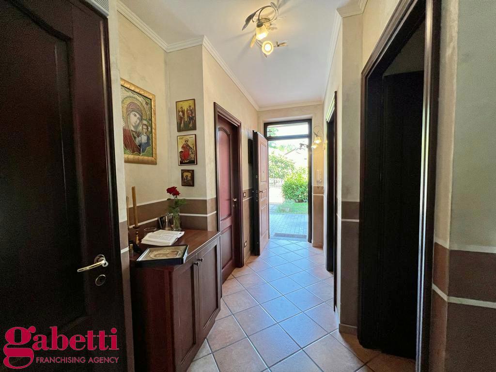 Villa con giardino a Baldissero d'Alba