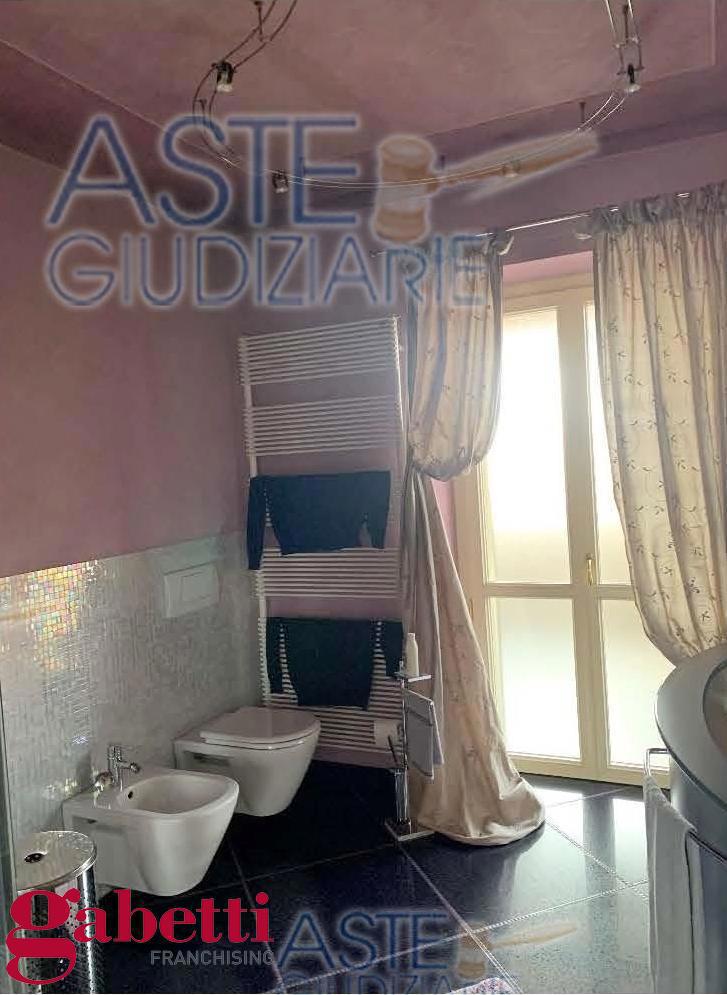 Quadrilocale con box a Fossano