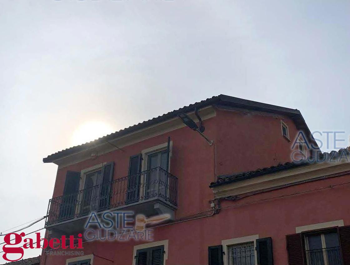 Quadrilocale con box a Fossano