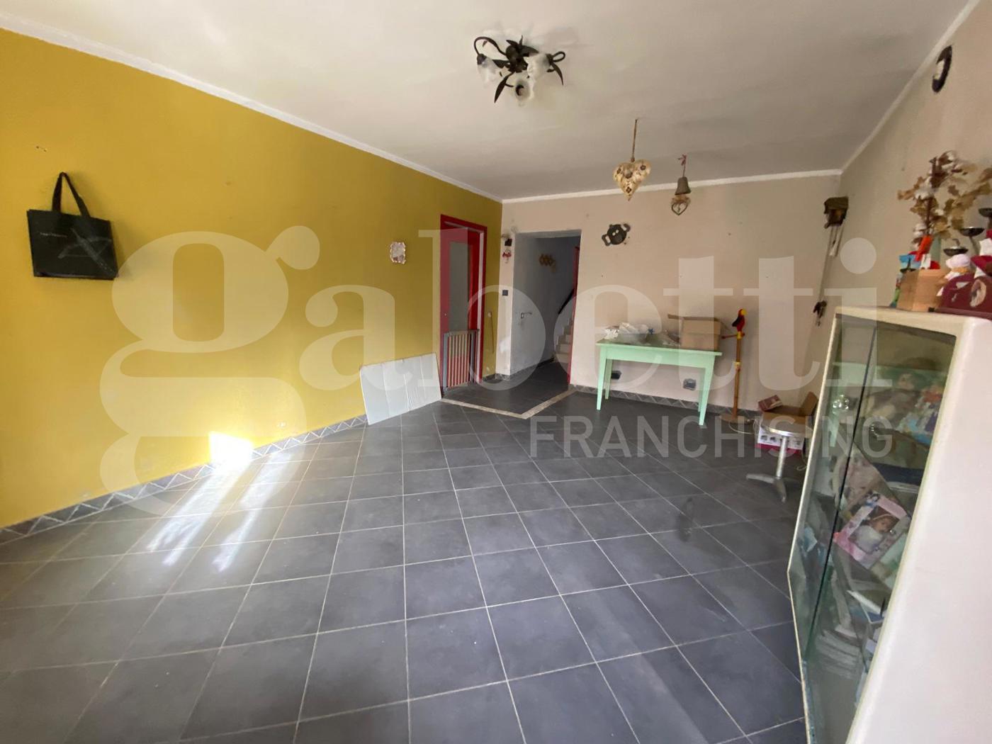 Casa indipendente con giardino a Cherasco