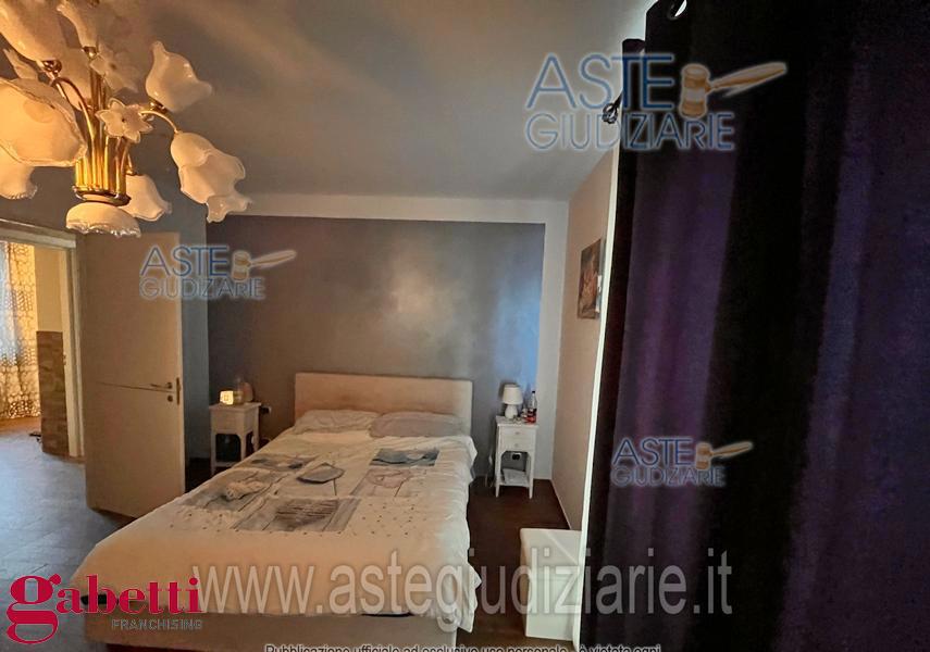 Casa indipendente con giardino a Bra