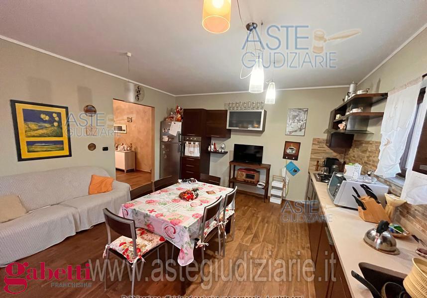 Casa indipendente con giardino a Bra