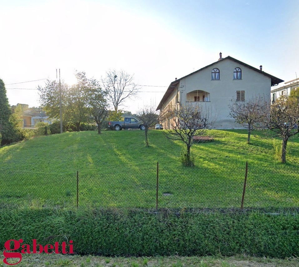 Casa indipendente in vendita a Alba