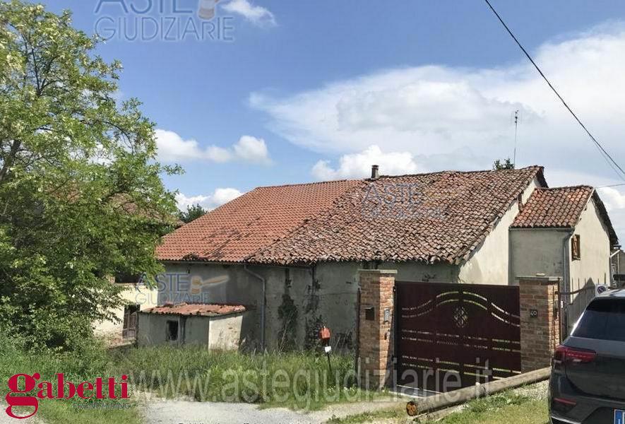 Casa indipendente da ristrutturare a Bene Vagienna