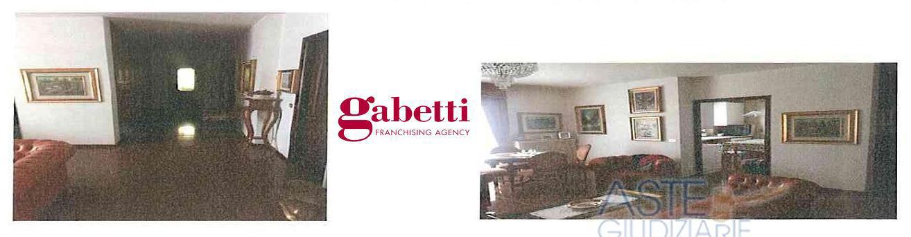 Stabile/Palazzo in vendita a Monteu Roero