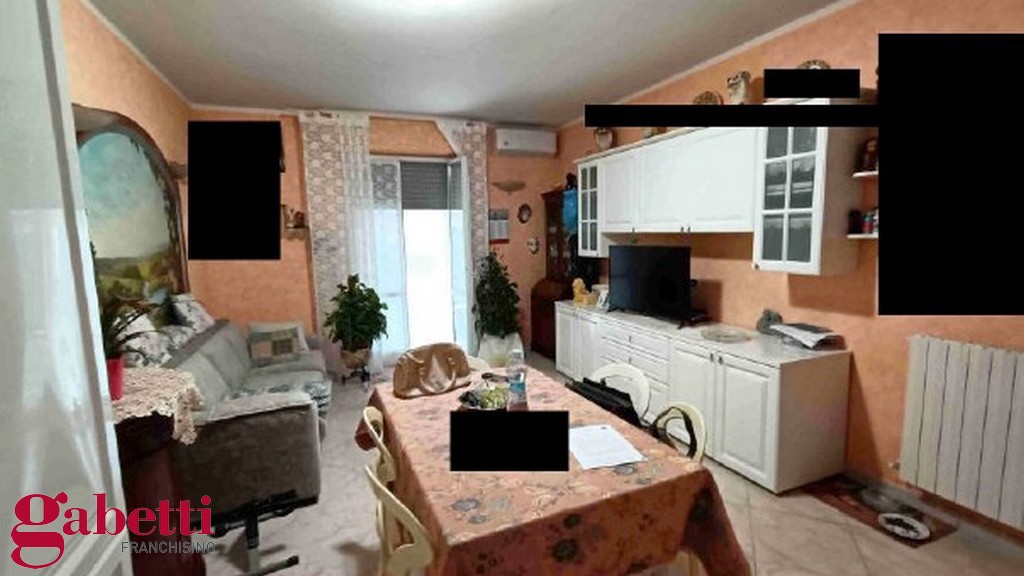 Trilocale ristrutturato a Taggia