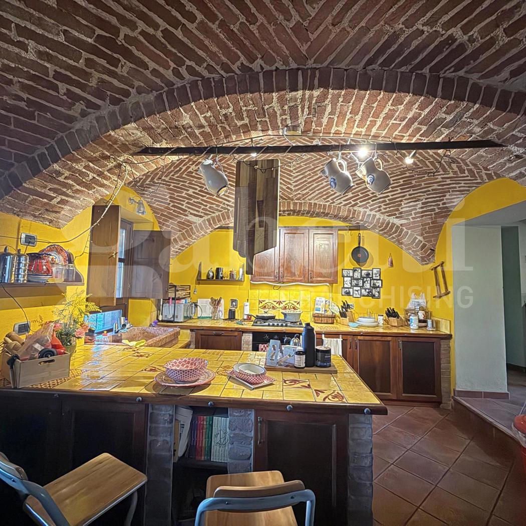 Casa indipendente con giardino a Bra