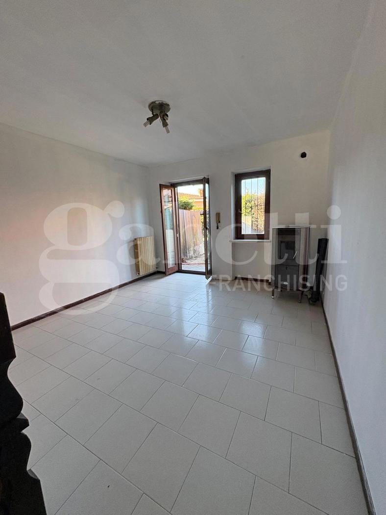 Villa con giardino a Pocapaglia