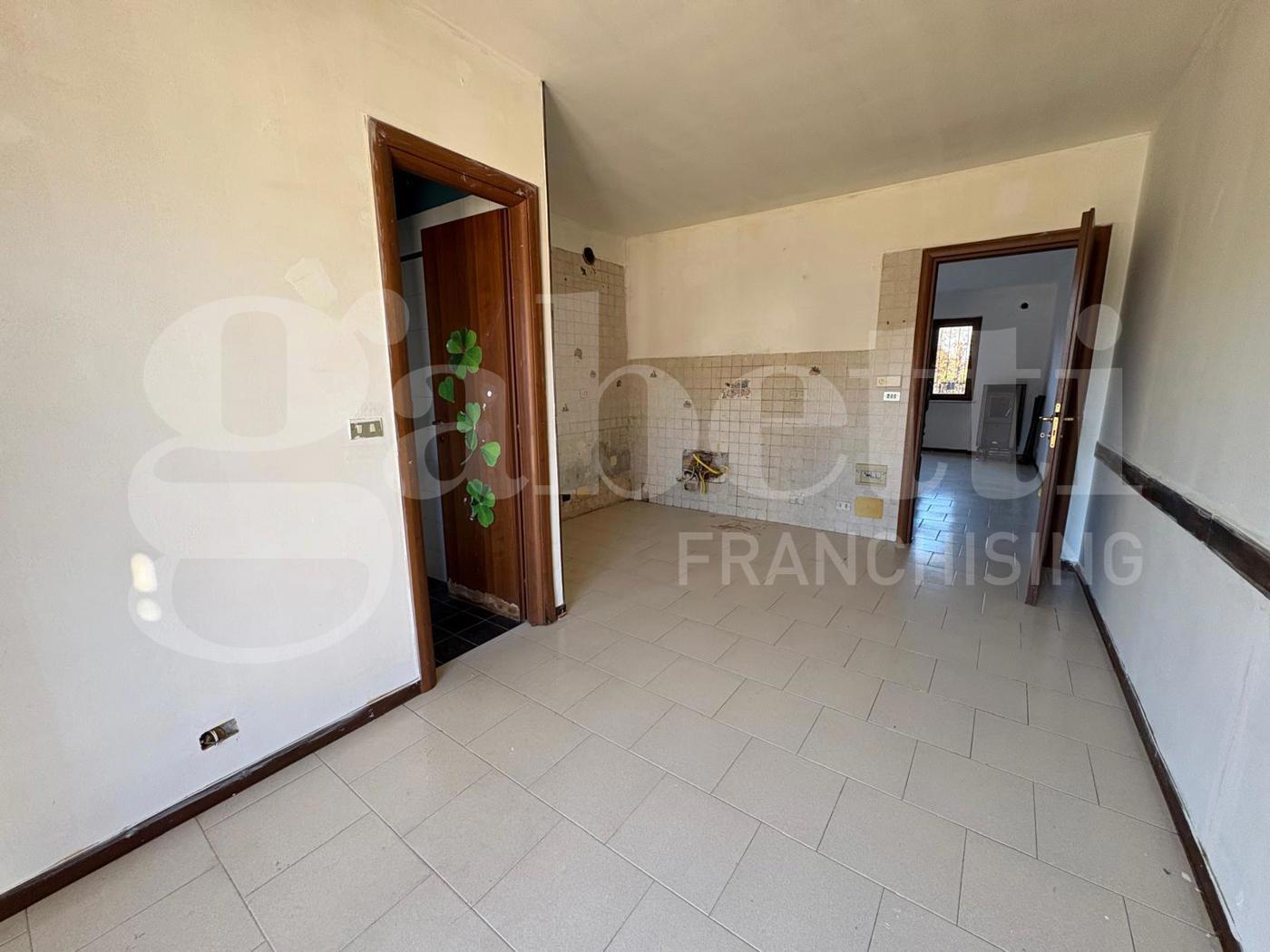 Villa con giardino a Pocapaglia