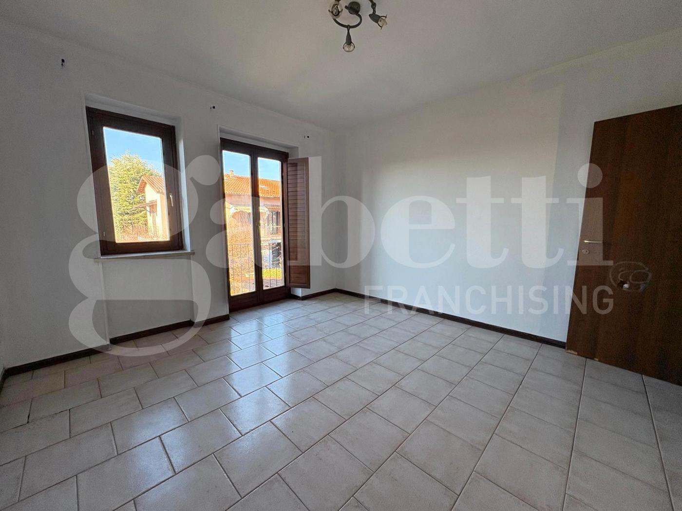 Villa con giardino a Pocapaglia