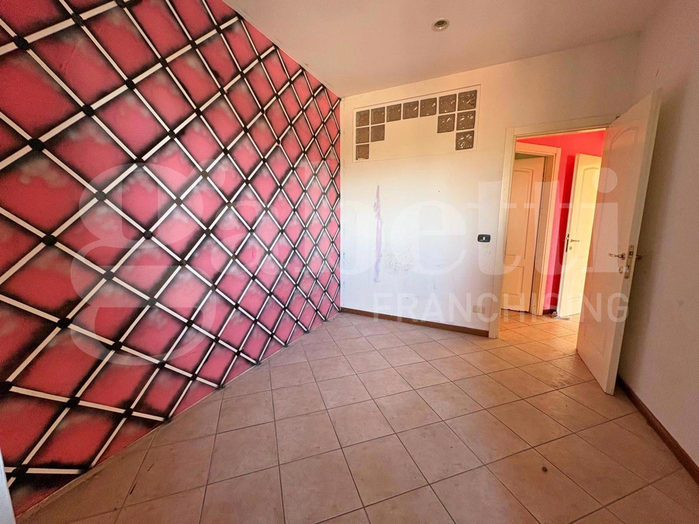 Appartamento in vendita a Grinzane Cavour