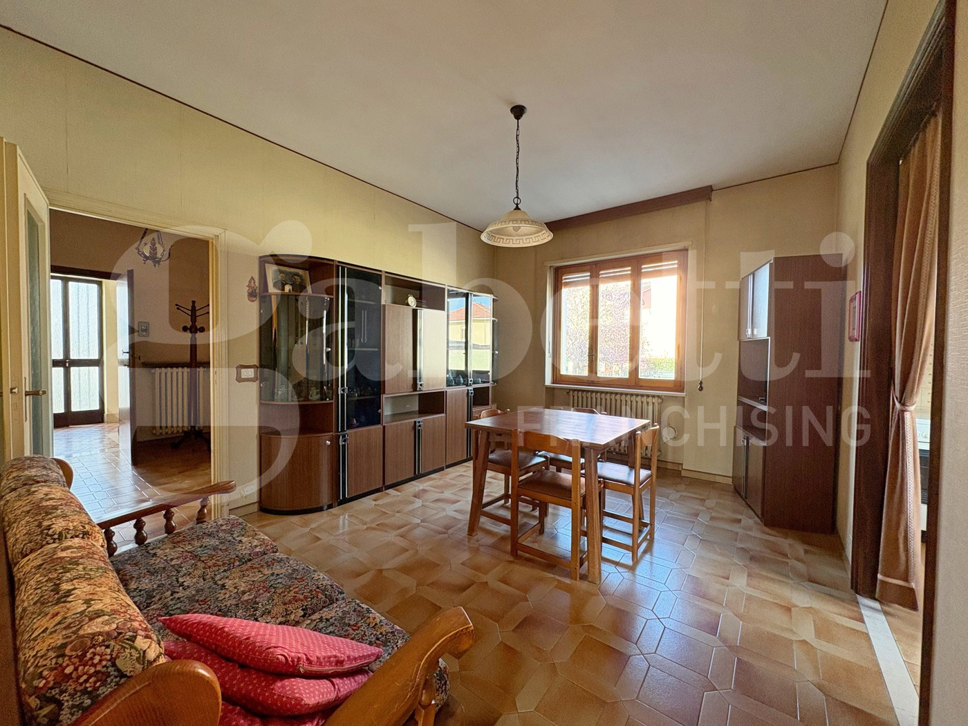 Appartamento con giardino a Sanfr�