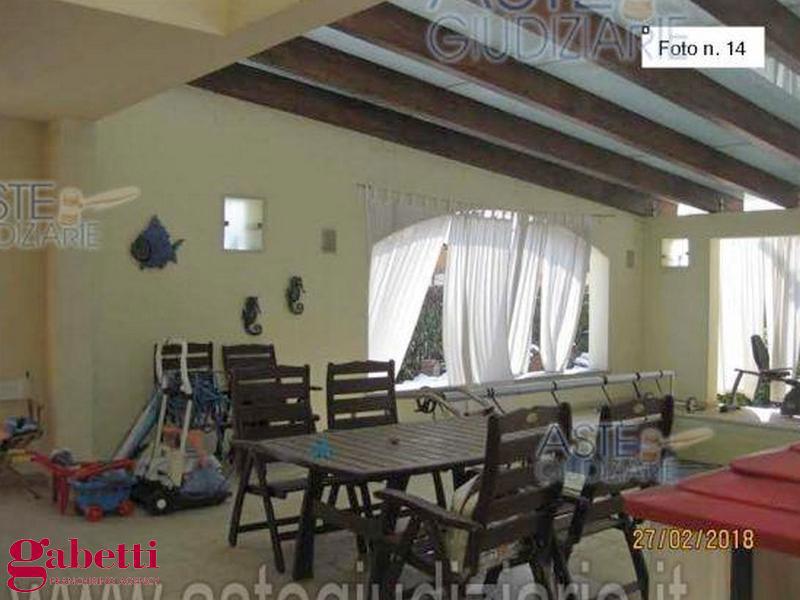 Villa con giardino a Cherasco