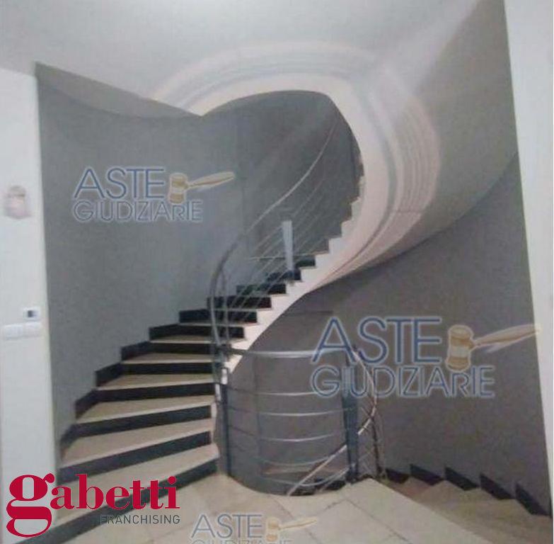 Trilocale ristrutturato a Fossano