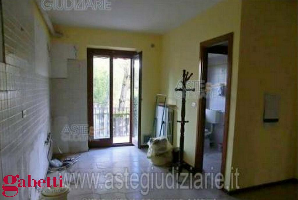 Villa con giardino a Pocapaglia