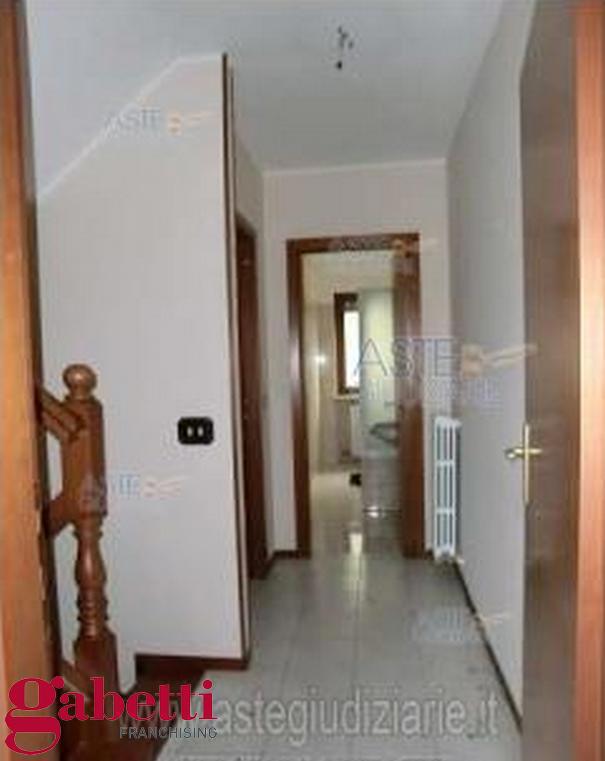 Villa con giardino a Pocapaglia