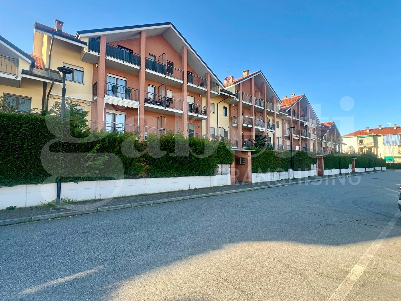 Trilocale in vendita a La Loggia