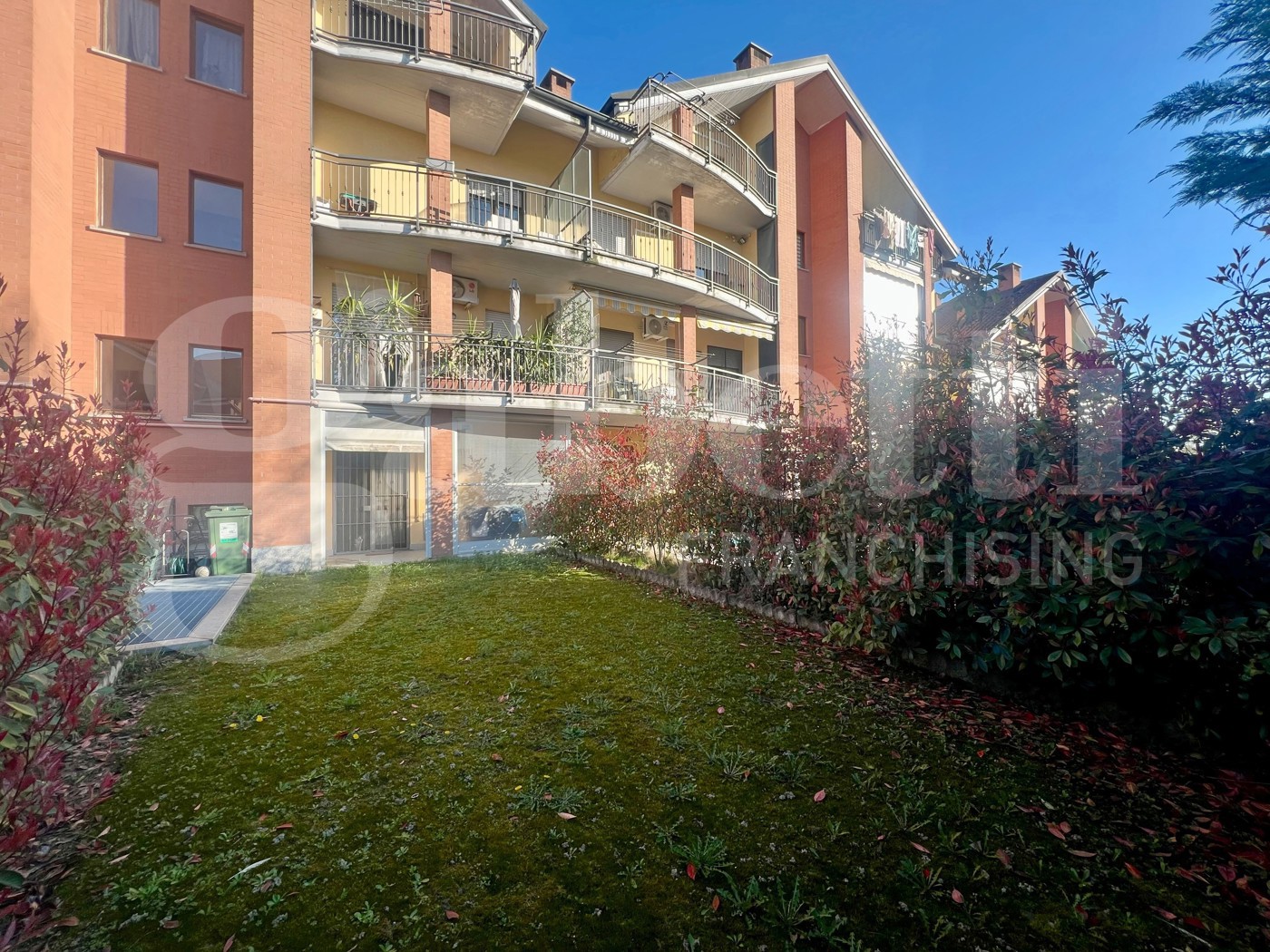 Trilocale in vendita a La Loggia