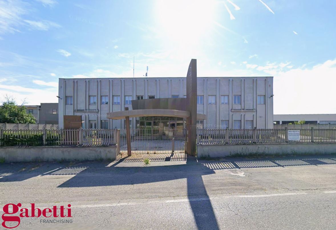 Stabile/Palazzo in vendita a Sommariva del Bosco