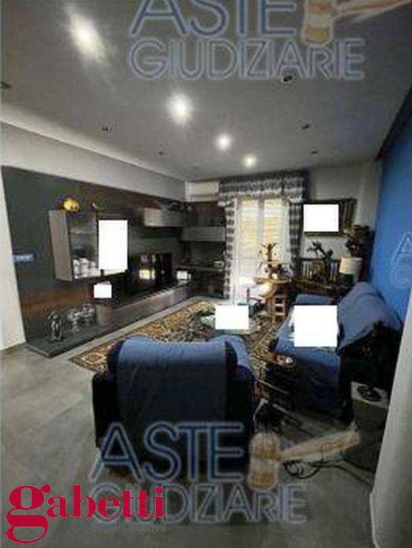 Quadrilocale con giardino a Sanfr�