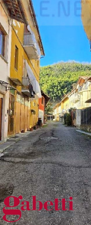 Casa indipendente in vendita a Corneliano d'Alba