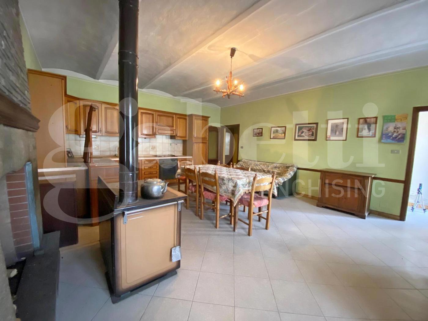 Casa indipendente con giardino a Cherasco