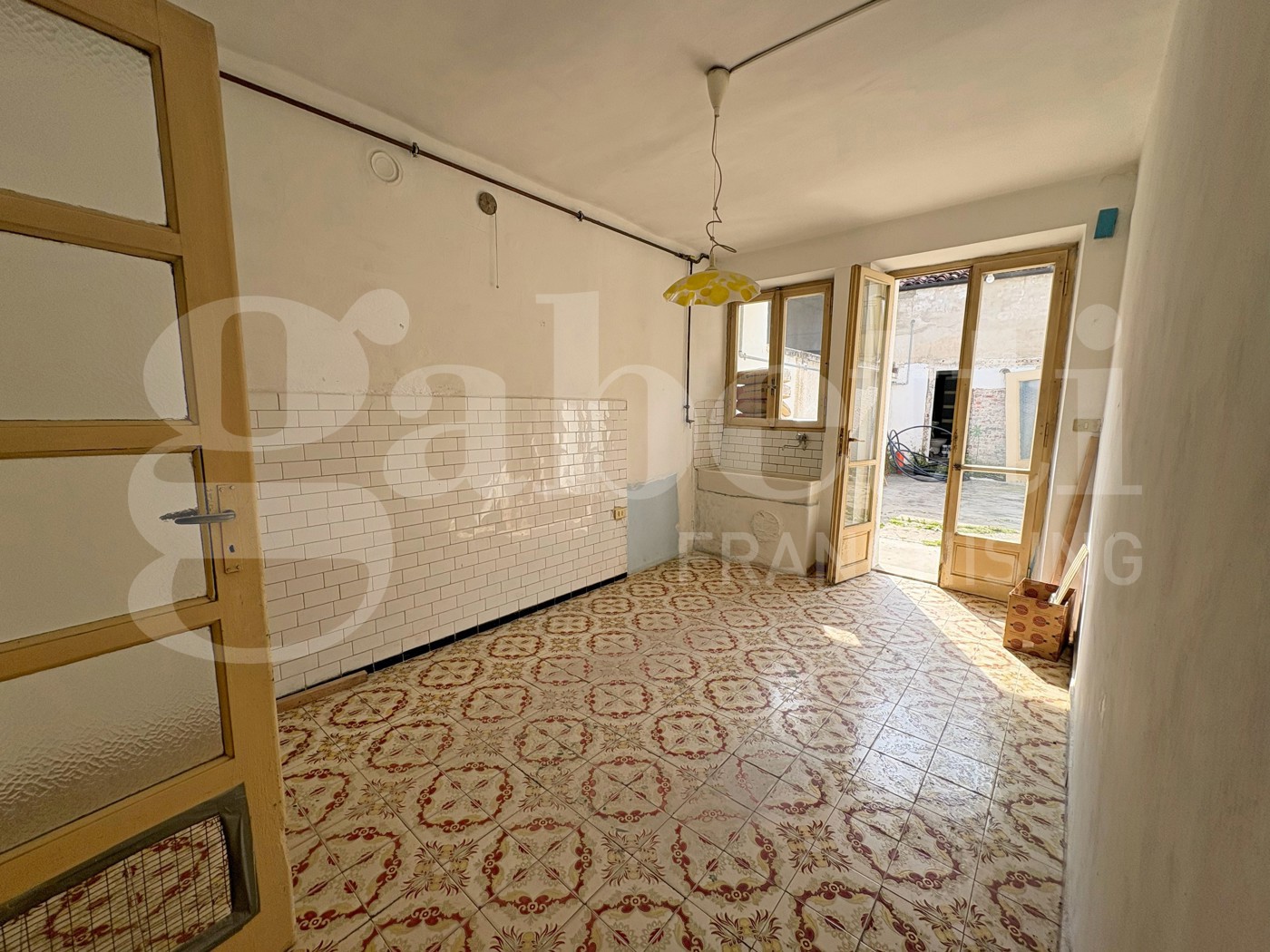 Casa indipendente con giardino a Bra