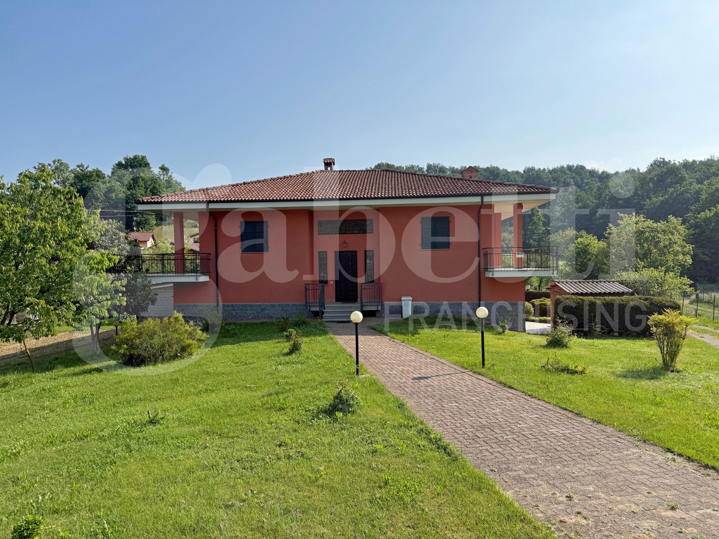 Appartamento con giardino a Pocapaglia