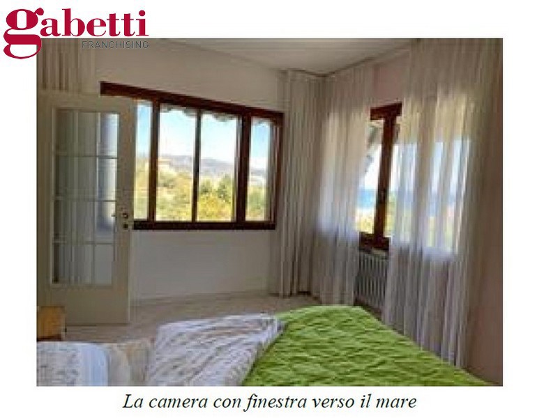 Trilocale con giardino a Diano Marina