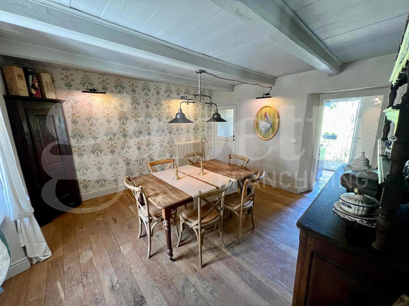 Casa indipendente in vendita a Bossolasco