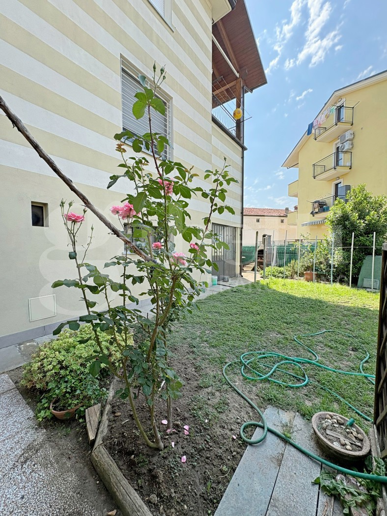 Appartamento con giardino a Bra