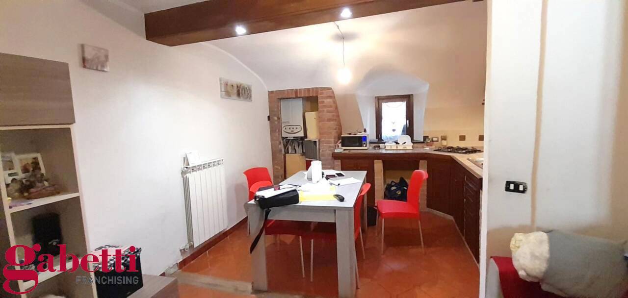 Casa indipendente ristrutturata a Farigliano