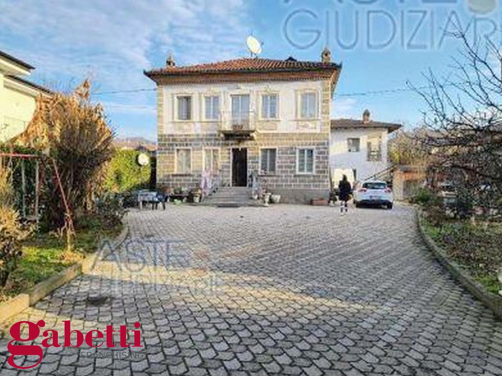 Casa indipendente con giardino a Monticello d'Alba