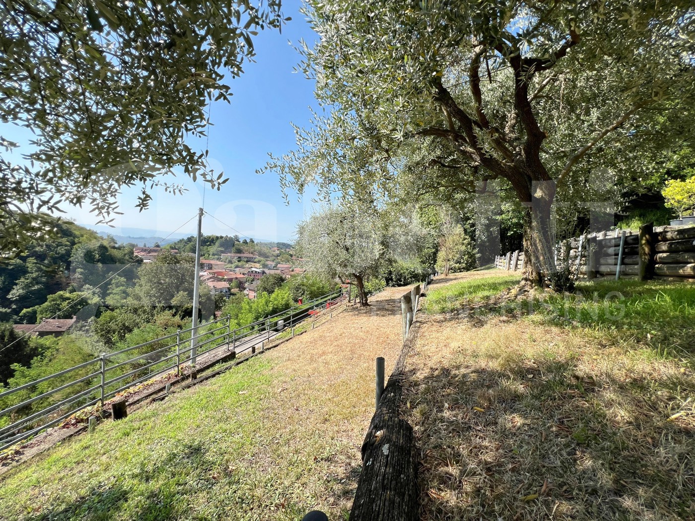 Casa indipendente con giardino a Baldissero d'Alba
