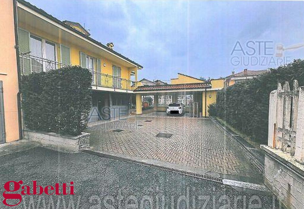 Appartamento con giardino a Cherasco