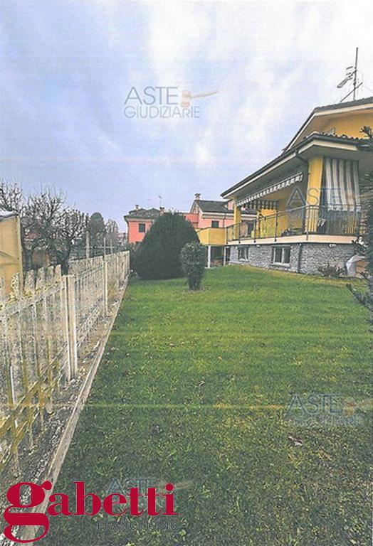Appartamento con giardino a Cherasco
