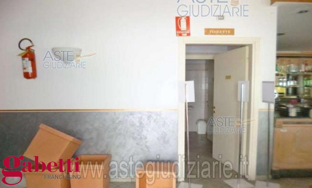 Negozio in vendita a Cherasco
