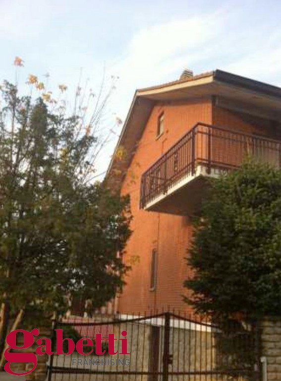 Trilocale in vendita a Alba