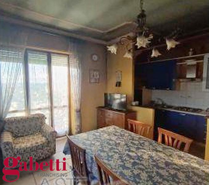 Casa indipendente da ristrutturare a Dogliani