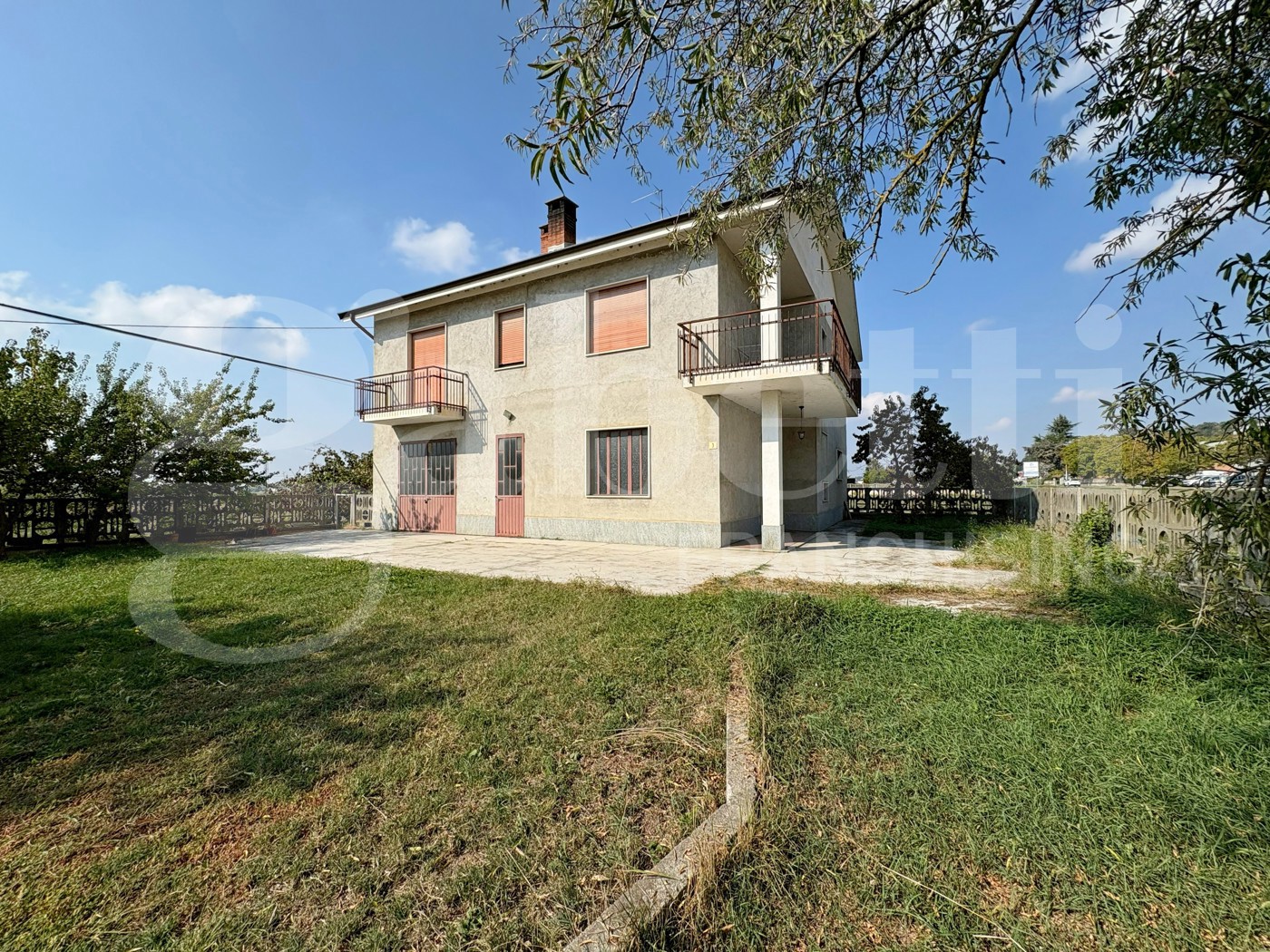 Casa indipendente da ristrutturare a Bra