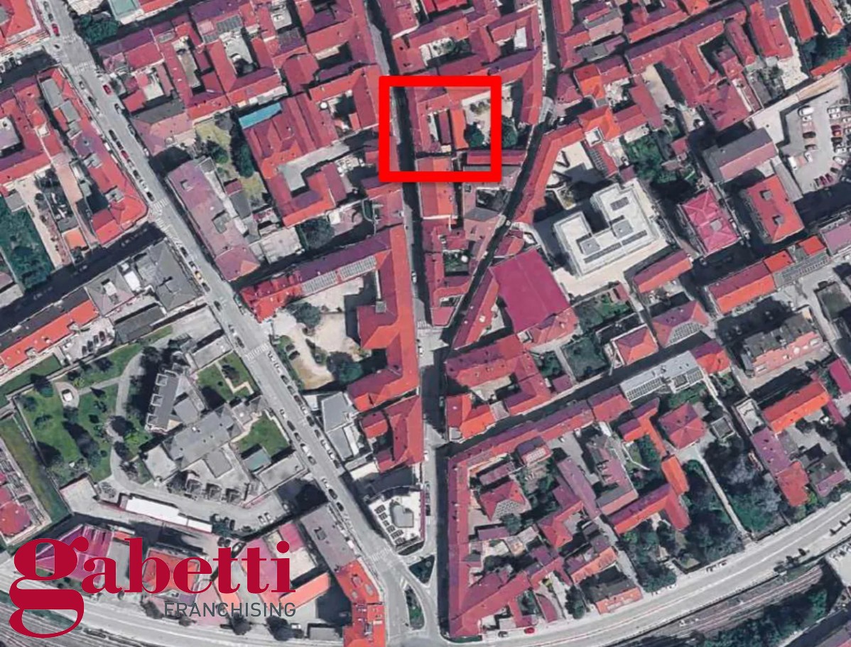 Magazzino in vendita a Bra