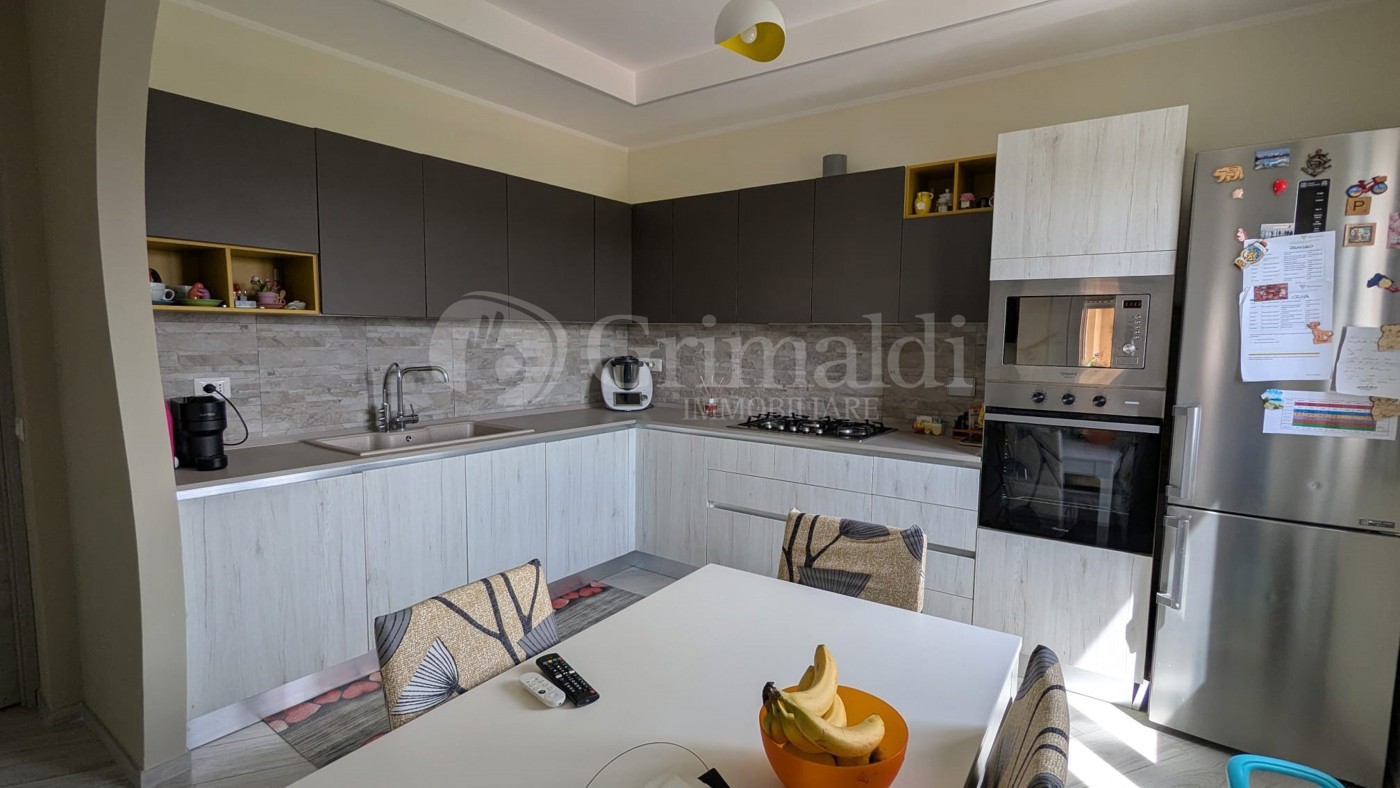 Trilocale in vendita a Pomezia