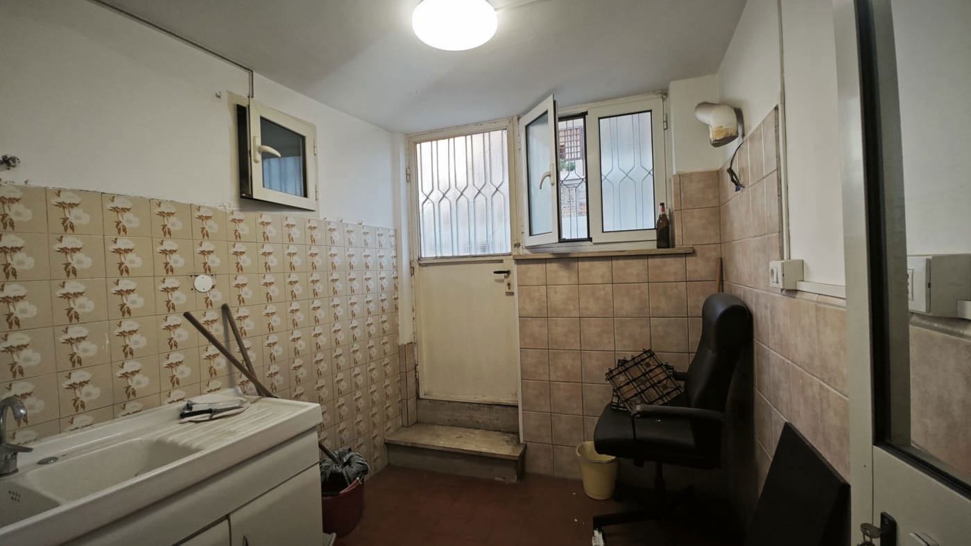 Magazzino in affitto a Roma