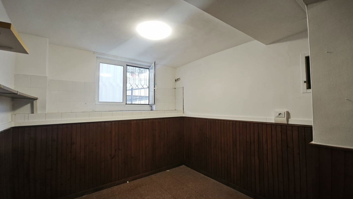 Magazzino in affitto a Roma