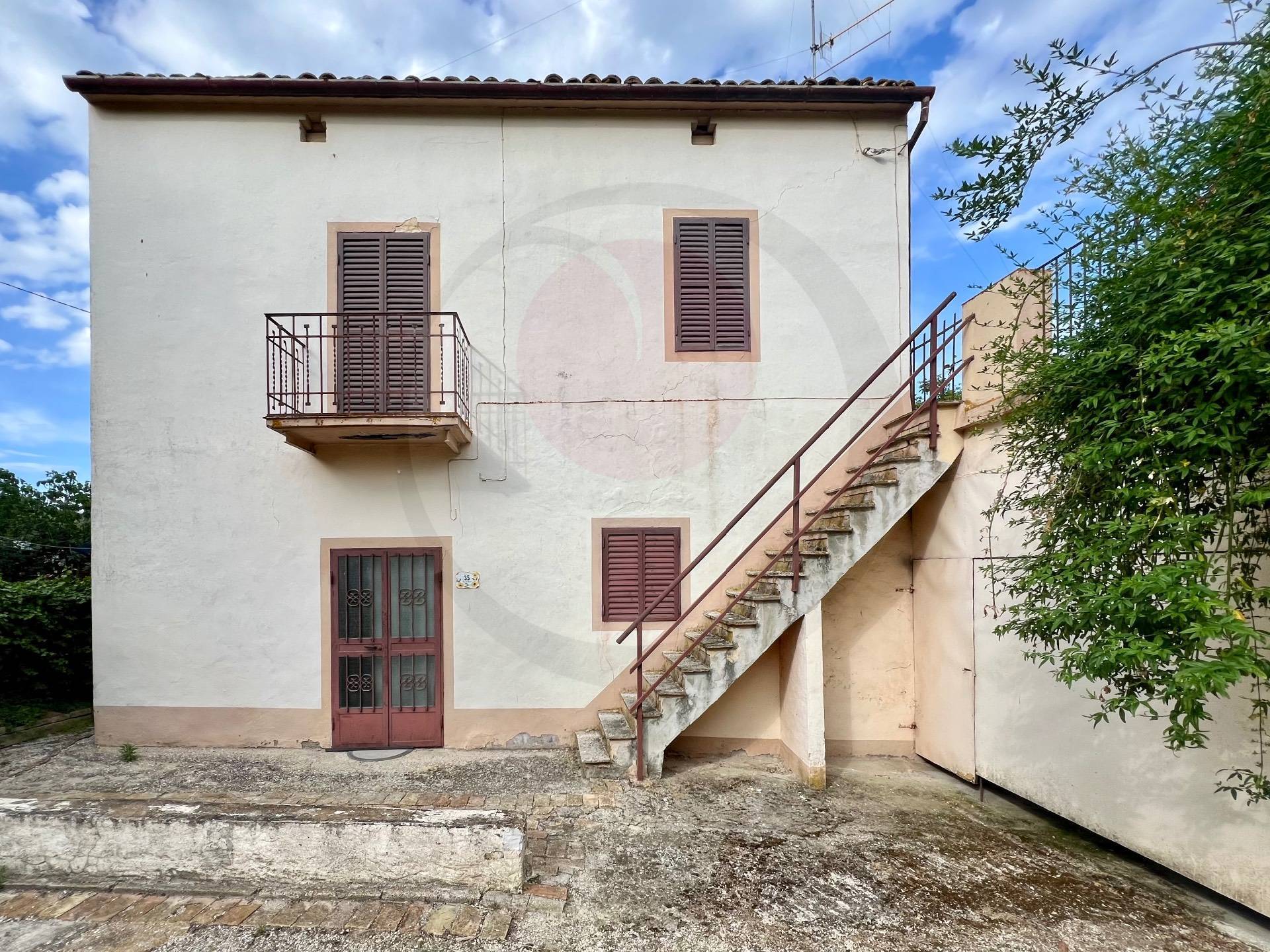 Cascina in Campagna in vendita a Lanciano