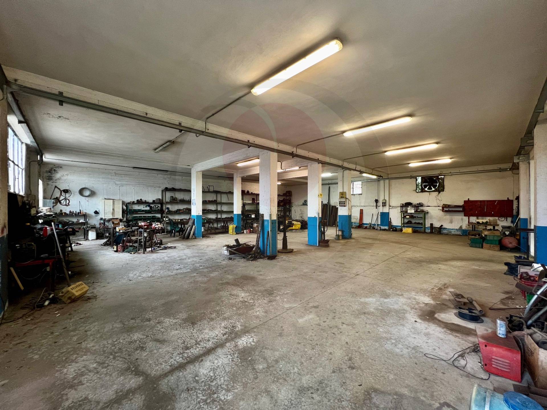 Opificio in vendita a Rocca San Giovanni